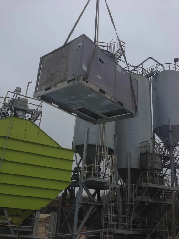 Slide of Listers A/C & Heating