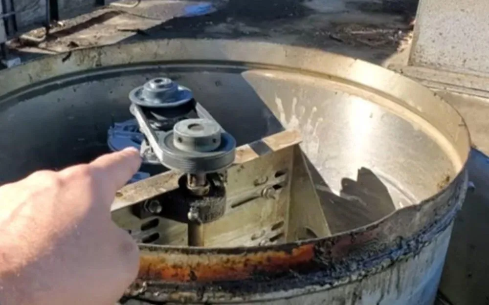 Slide of LiveWire Service Group