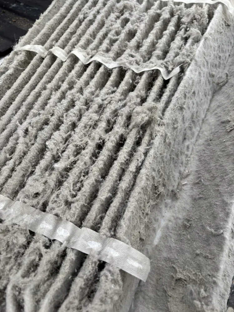 Slide of Livinon Mechanical