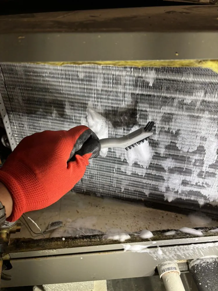 Slide of Livinon Mechanical