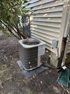 LM Cooling And Heating Logo