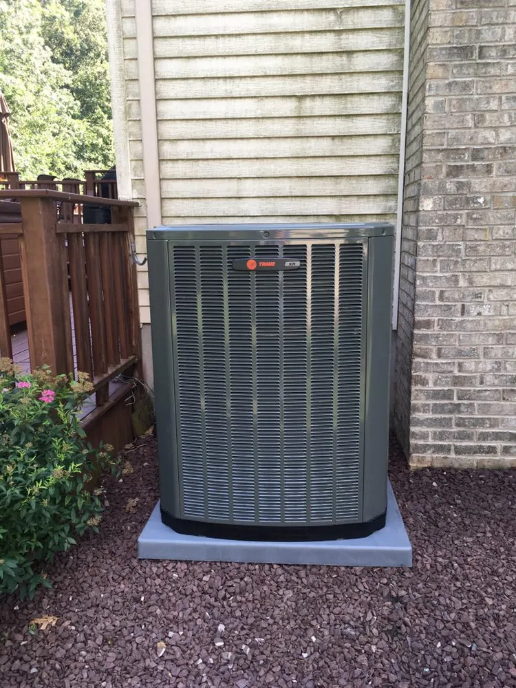 Slide of L&M Heating & Cooling