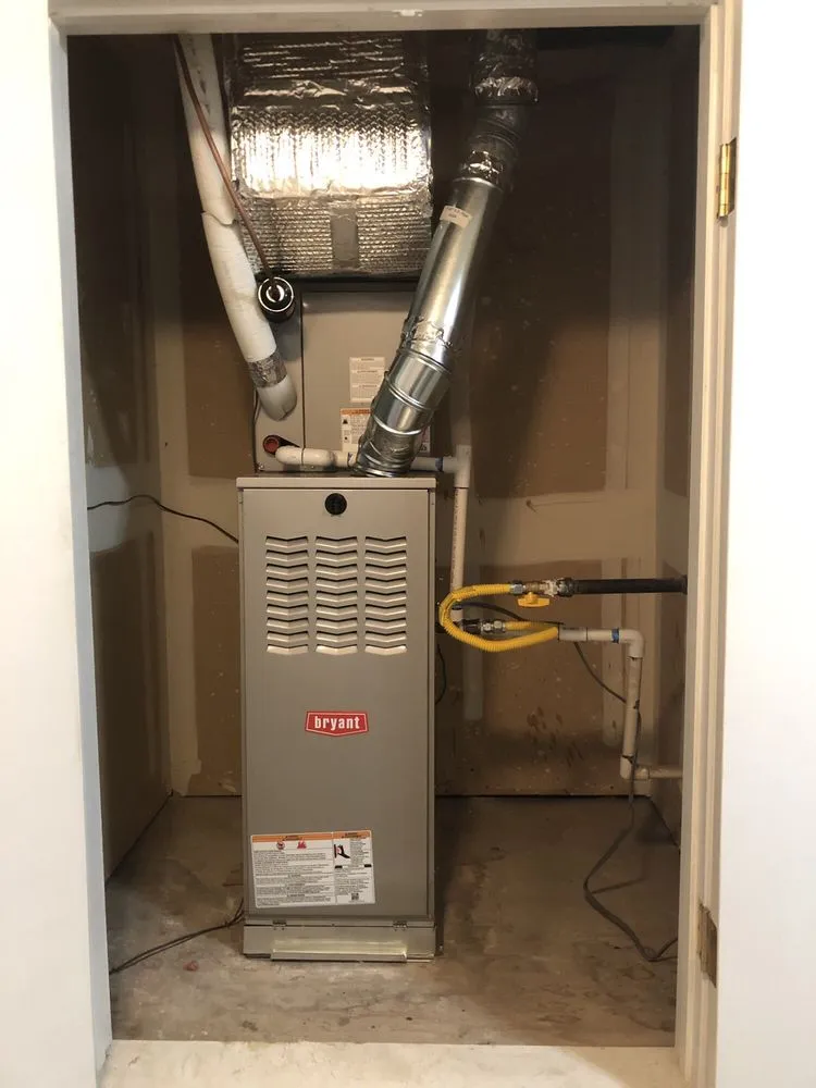 Slide of Lobo Mechanical