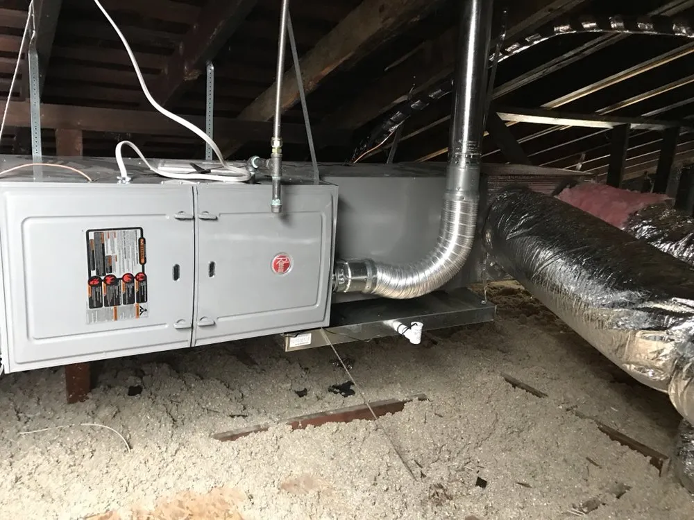 Slide of Lobo's Heating & Air