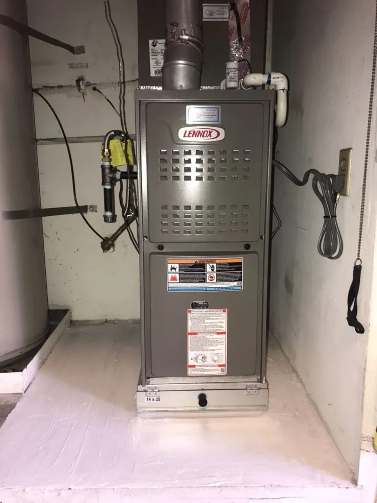 Slide of Lobo's Heating & Air