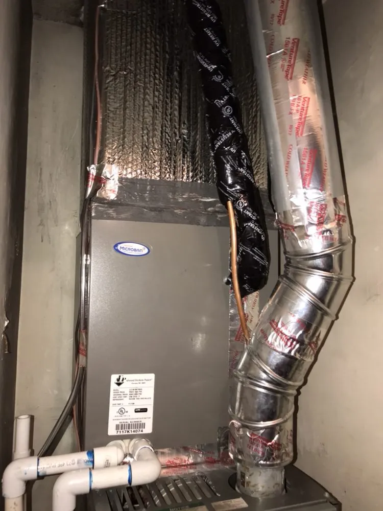 Slide of Lobo's Heating & Air