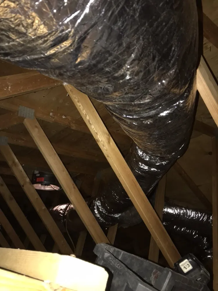 Slide of Lobo's Heating & Air