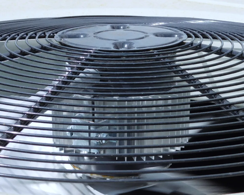 Slide of Local HVAC Expert - Ventura