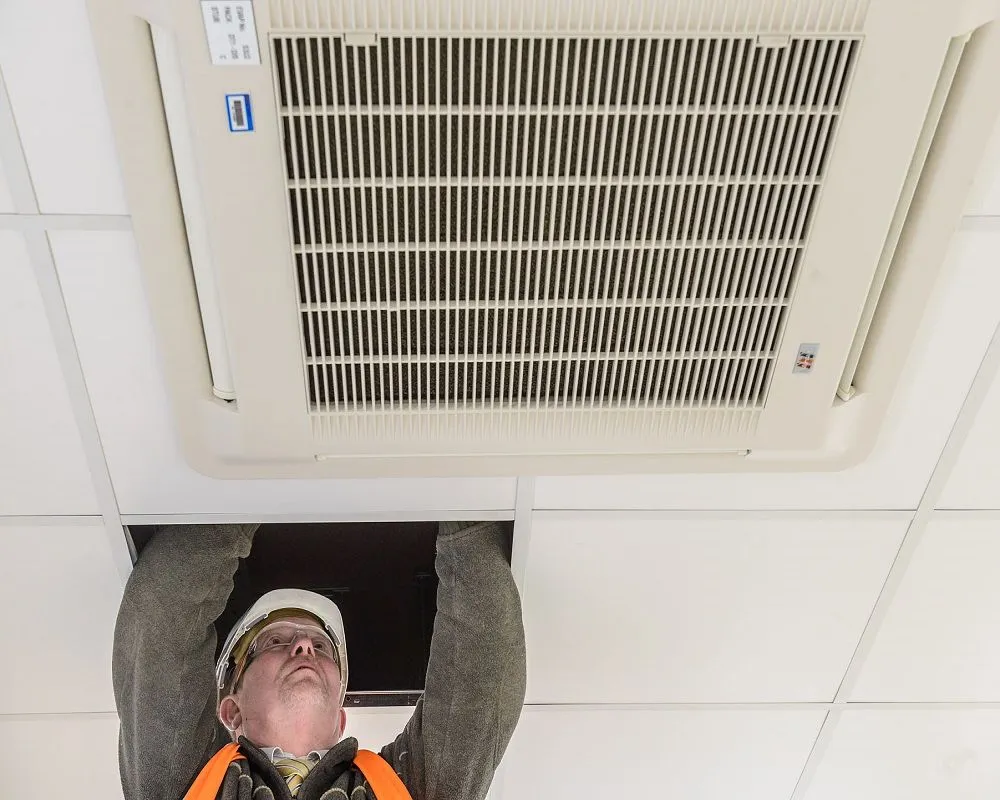 Slide of Local HVAC Expert