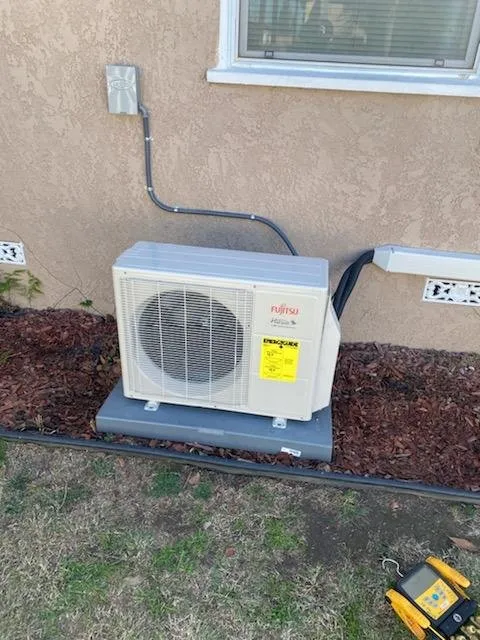 Slide of Local HVAC Pro