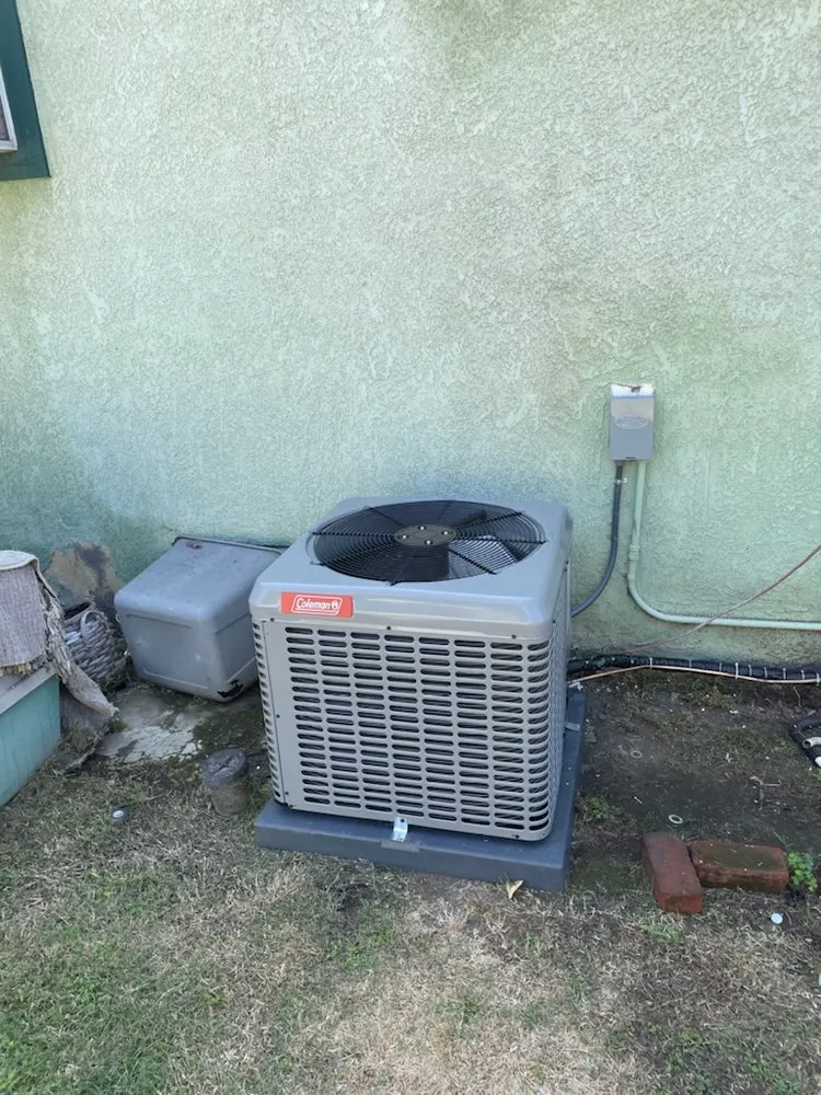 Slide of Local HVAC Pro