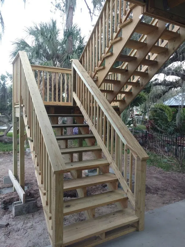 Slide of LOF Construction and Services