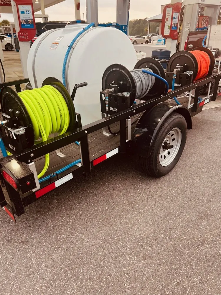 Slide of Lohr's Handyman