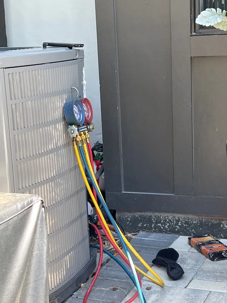 Slide of Lombard Air Conditioning