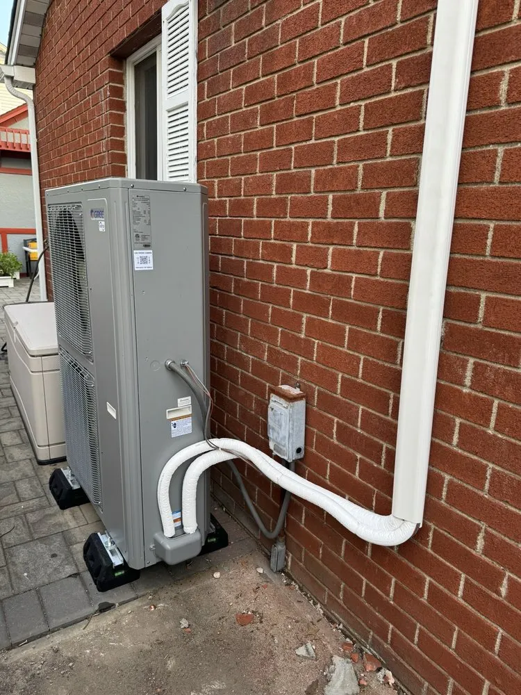 Slide of Long Island Air Conditioning and Appliances