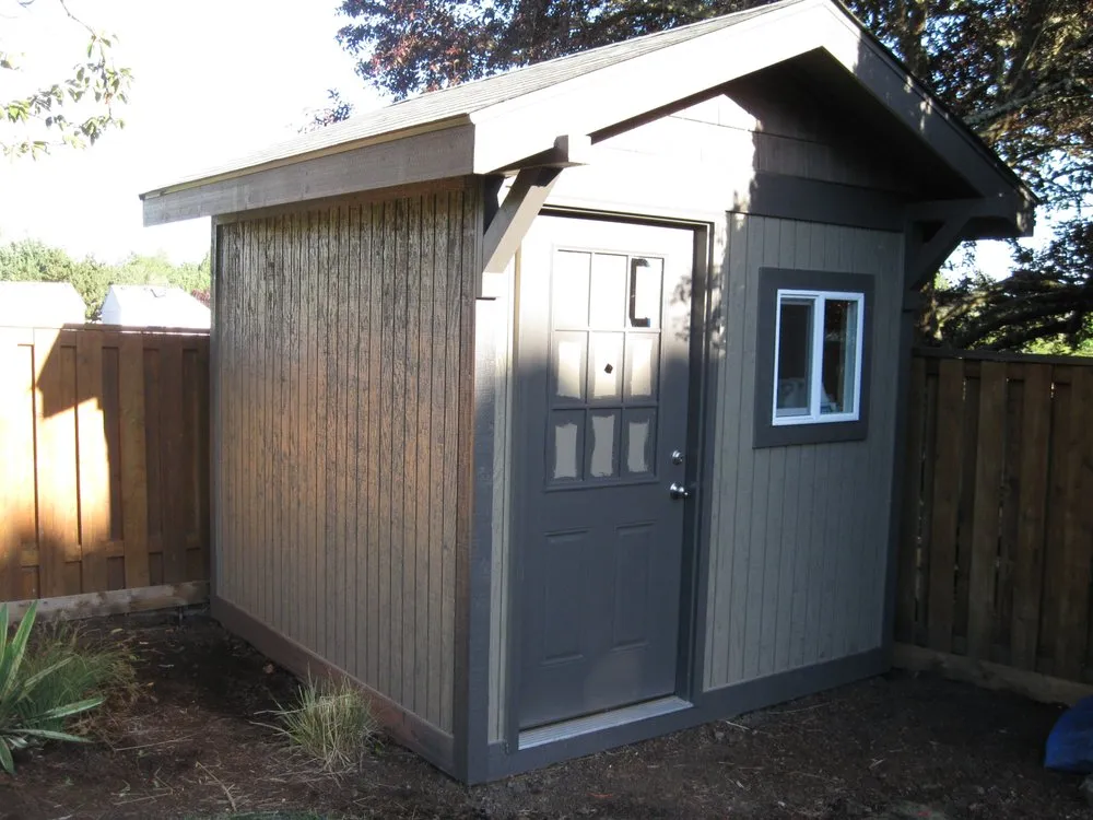 Slide of Long's Handyman Service