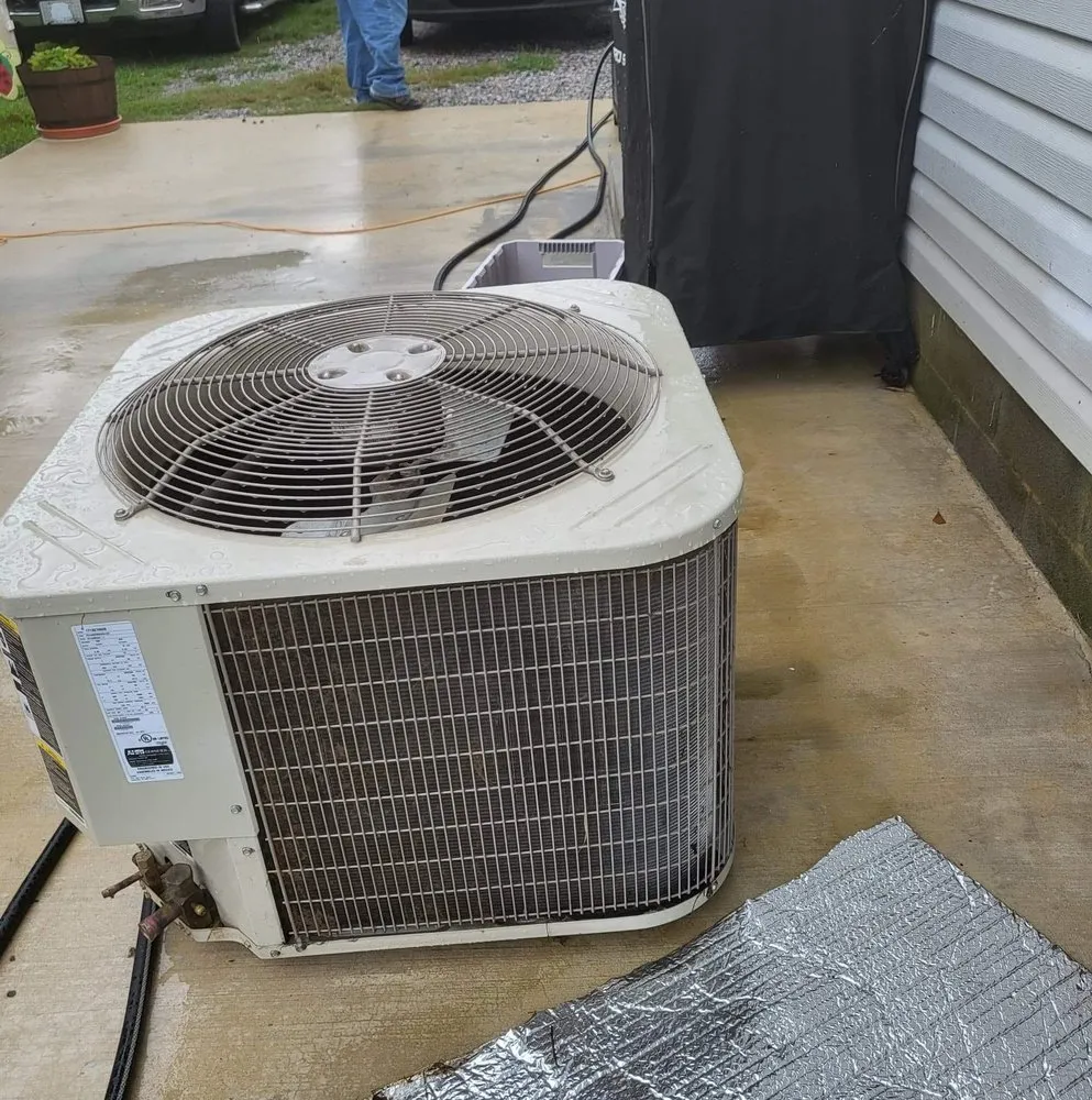 Slide of Lonnie's Heating And Air Conditioning