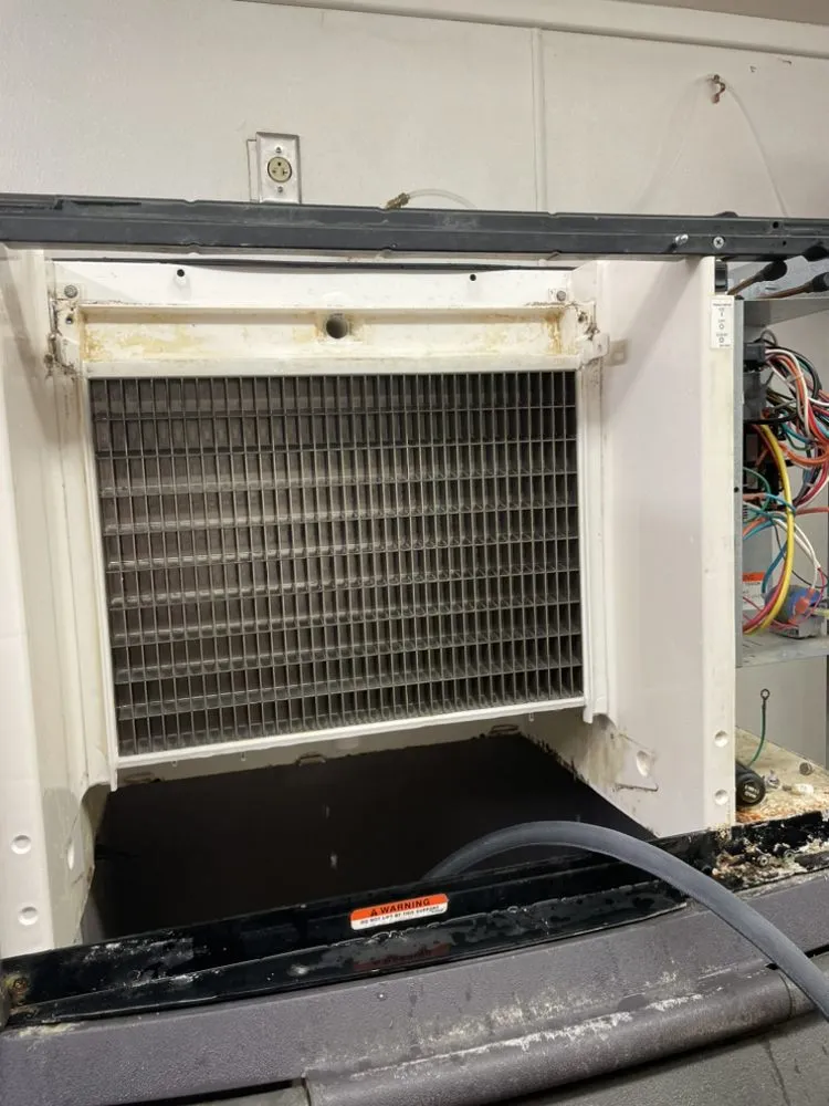 Slide of Lopez A/C & refrigeration