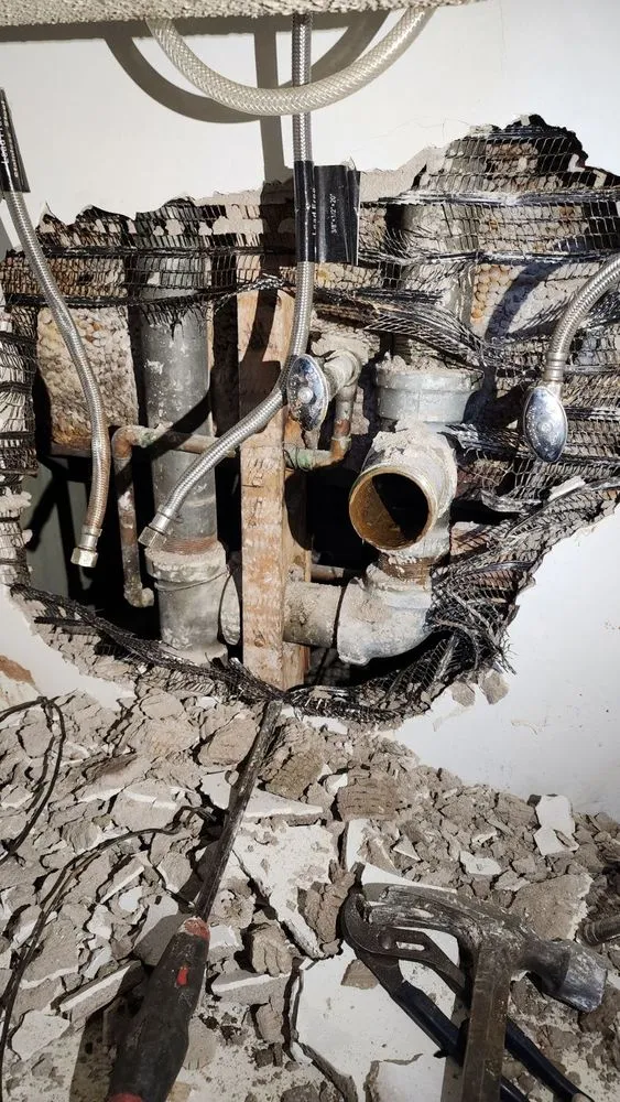 Slide of Lopez Plumbing & Heating Mechanical