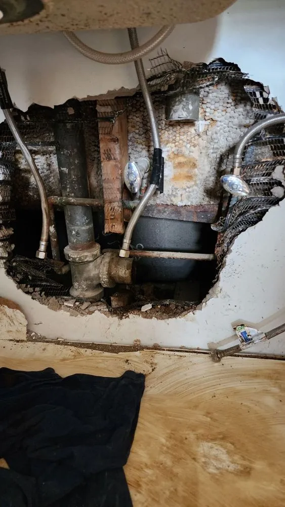 Slide of Lopez Plumbing & Heating Mechanical