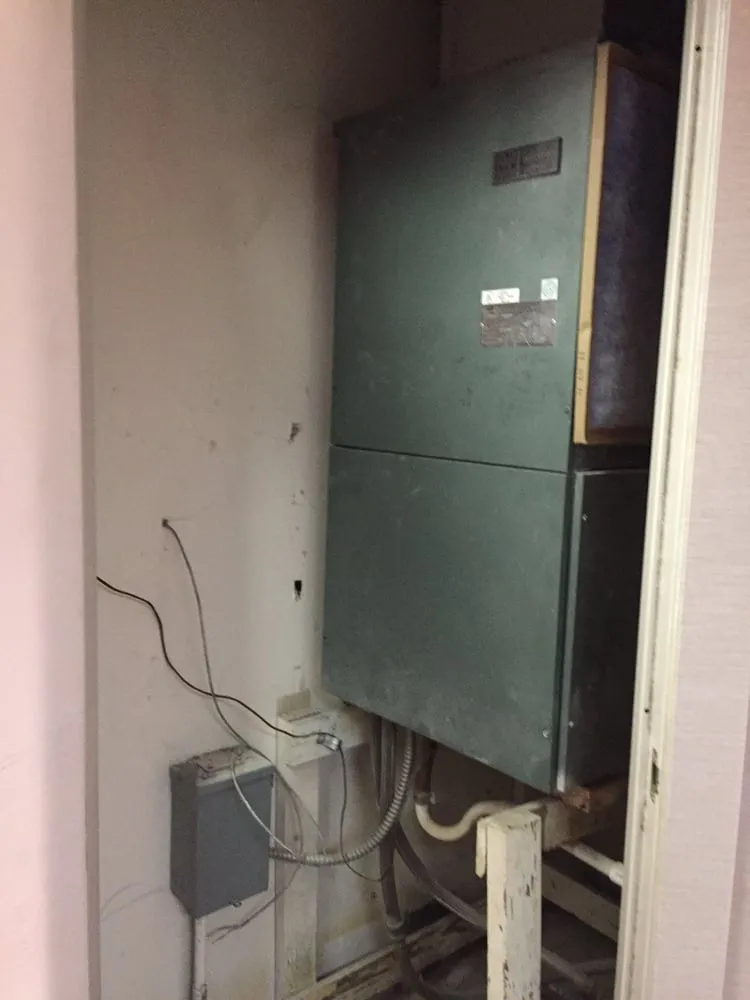 Slide of Lord's AC Service