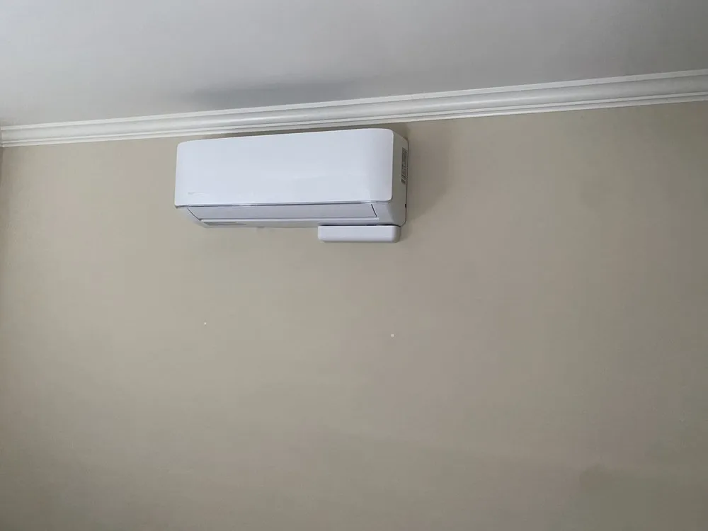 Slide of Lorenzo Heating & Cooling