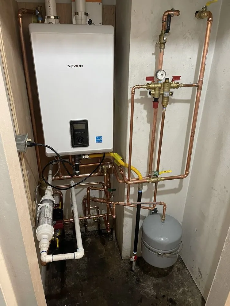 Slide of Lou’s Heating & Cooling