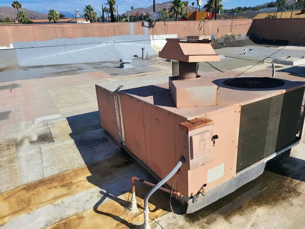 Slide of Lowl Heat & Cool