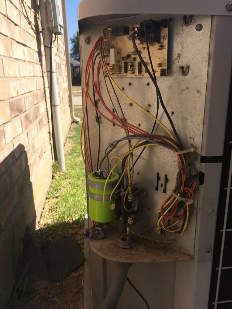 Slide of Loya's HVAC