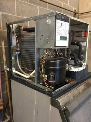 LR Mechanical Services Logo