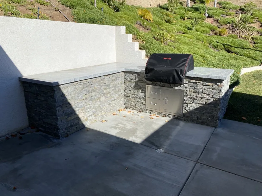 Slide of LRG Construction Services