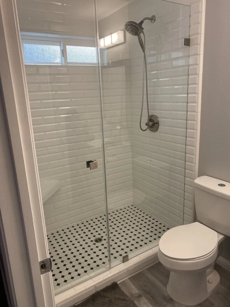 Slide of LRG Construction Services