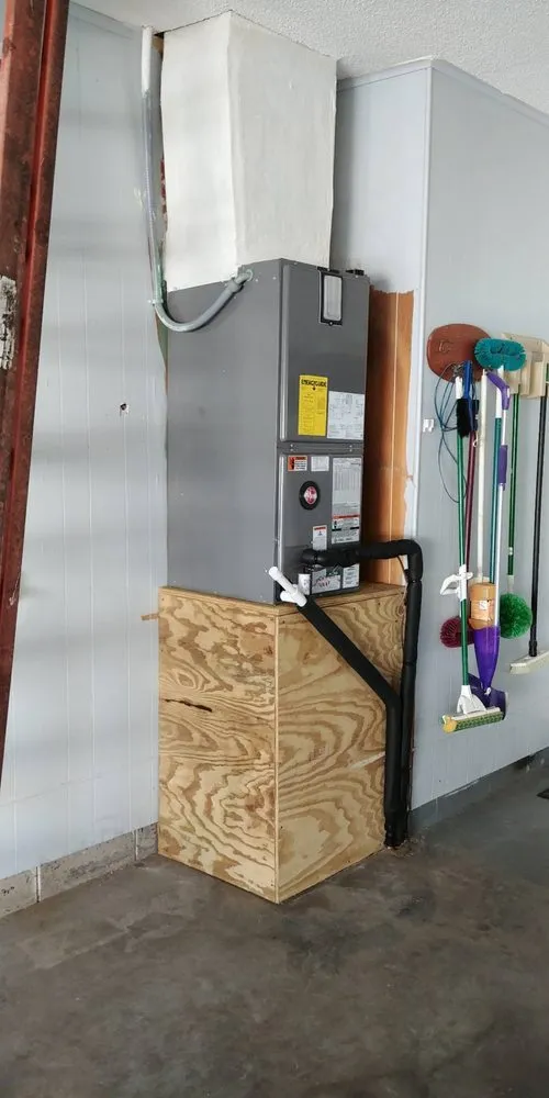 Slide of Lucas Air Conditioning and Heating