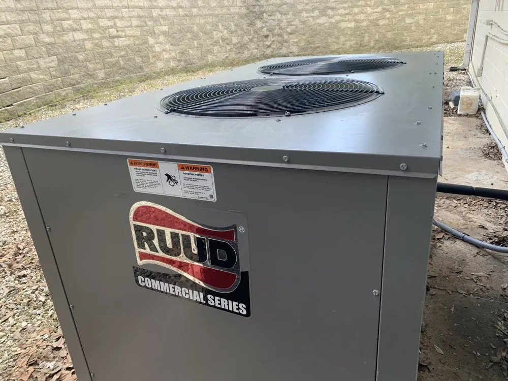 Slide of Lucas Air Conditioning and Heating