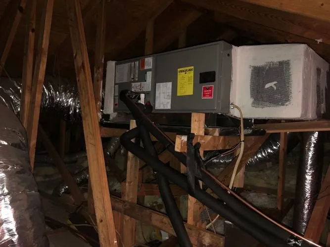 Slide of Lucas Air Conditioning and Heating