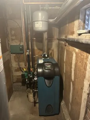 Luca’s Plumbing & Heating Logo