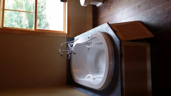 Lucky's Plumbing and Heating