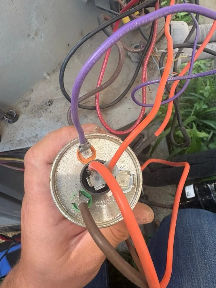 Slide of Luft Air Conditioning and Heating