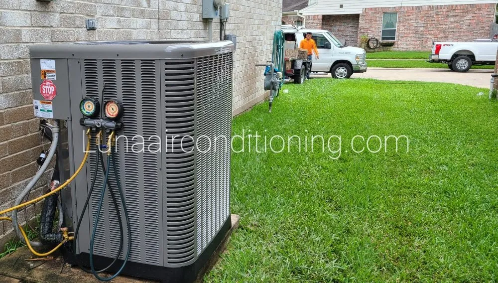 Slide of Luna Air Conditioning