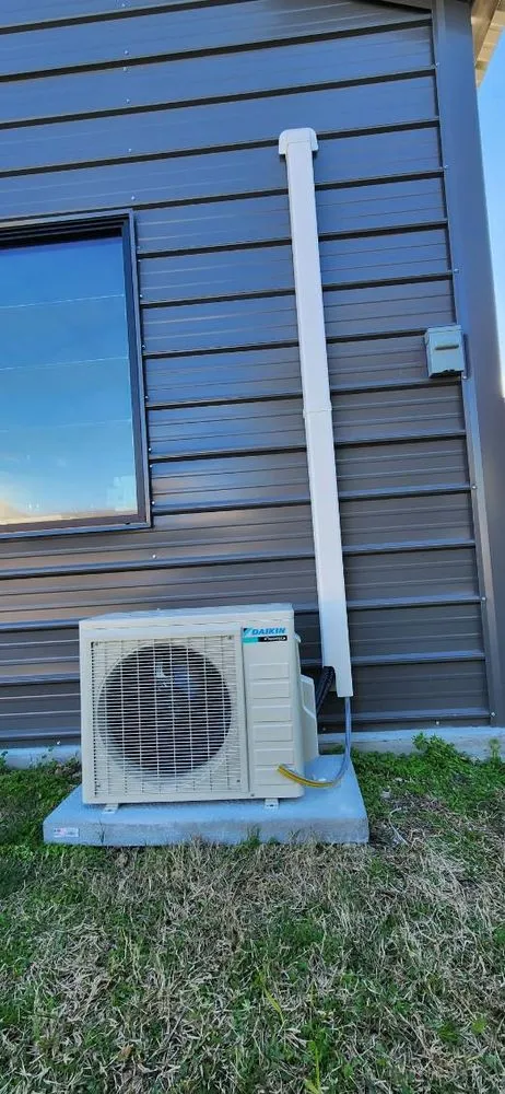 Slide of Luna Air Conditioning