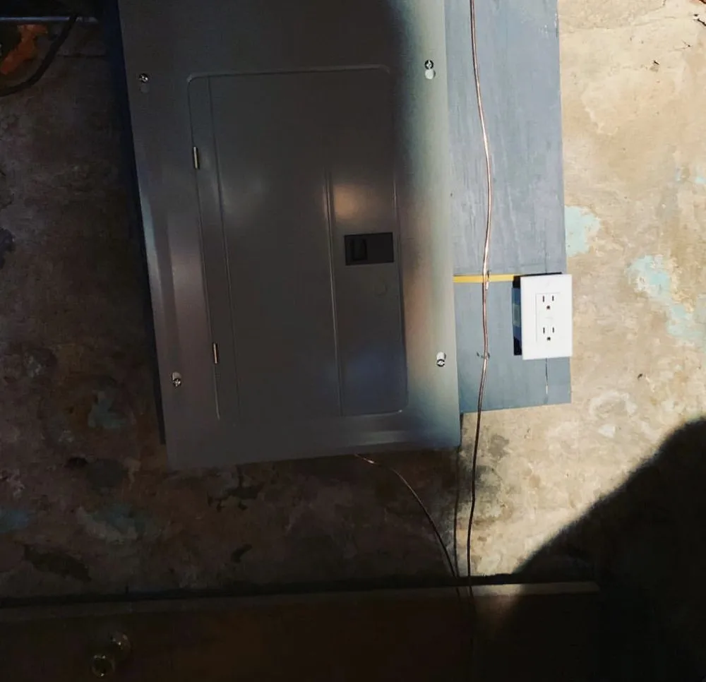 Slide of Luna Brothers Maintenance Team