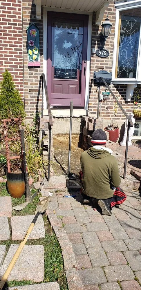 Slide of Luna Brothers Maintenance Team