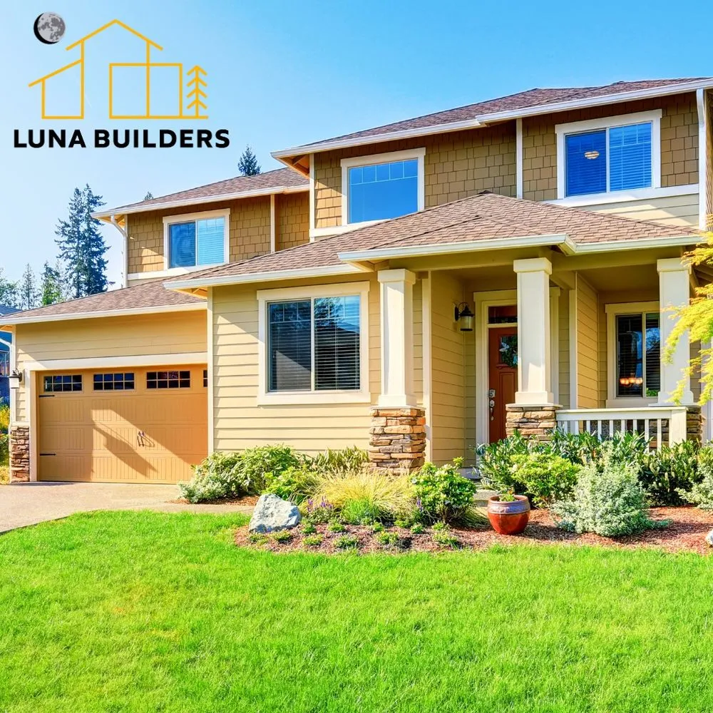 Slide of Luna Builders