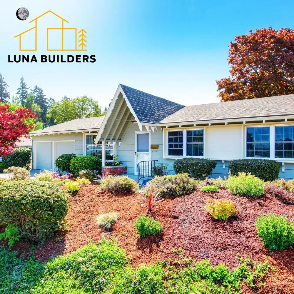 Slide of Luna Builders