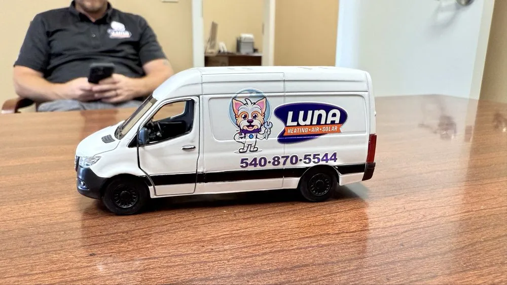 Slide of Luna Heating Air Solar