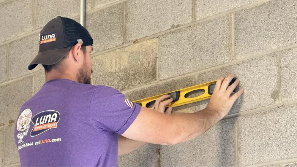 Slide of Luna Heating Air Solar