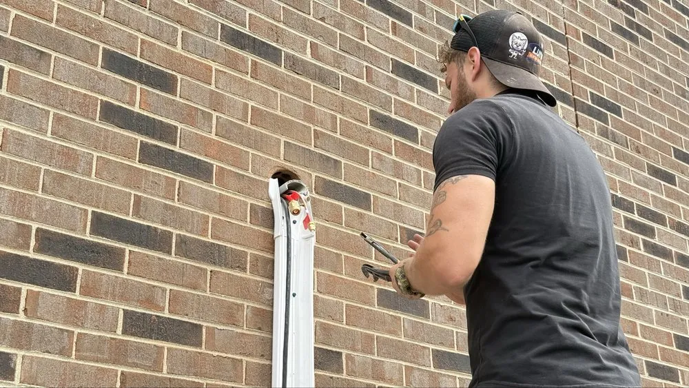 Slide of Luna Heating Air Solar