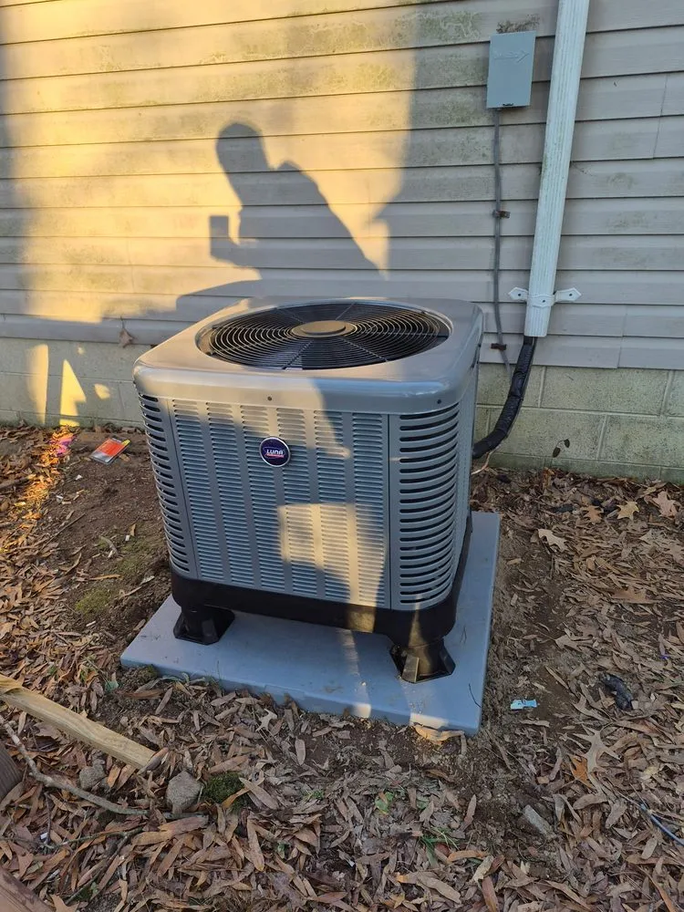 Slide of Luna Heating Air Solar