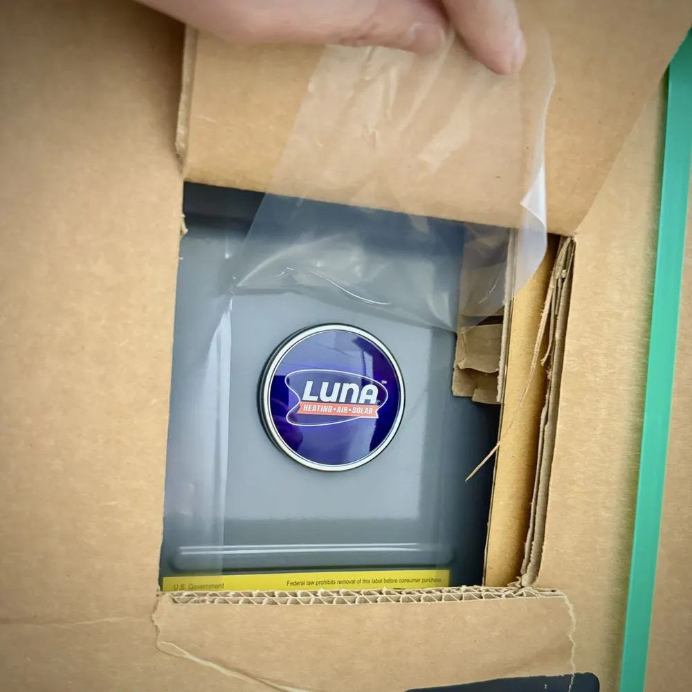 Slide of Luna Heating Air Solar