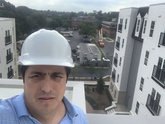 Luna Home Servicies Logo